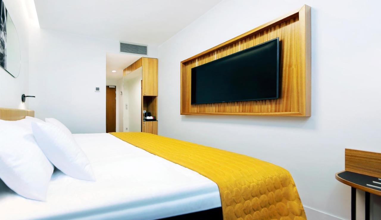 Hestia Hotel Kentmanni Tallinn Exterior photo