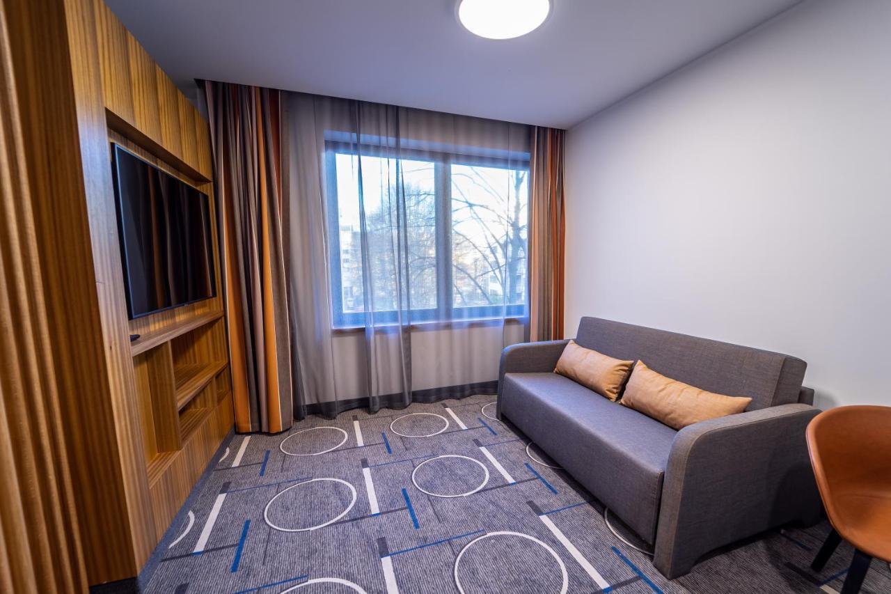 Hestia Hotel Kentmanni Tallinn Exterior photo